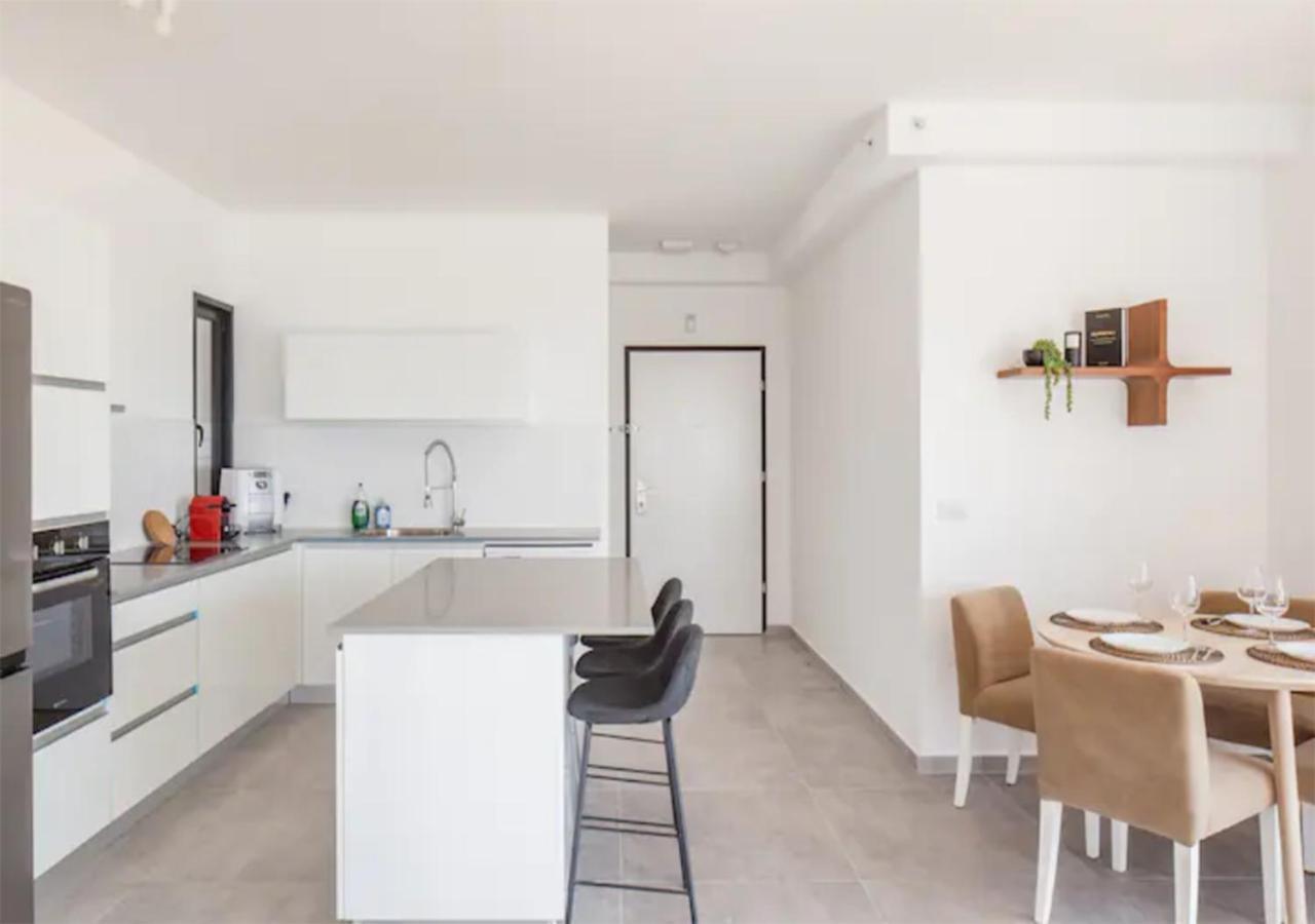 O&O Group- Magical 4Br Apt With Panoramic Sea View Bat Jam Zewnętrze zdjęcie