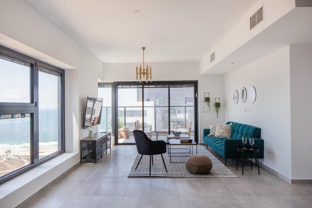 O&O Group- Magical 4Br Apt With Panoramic Sea View Bat Jam Zewnętrze zdjęcie