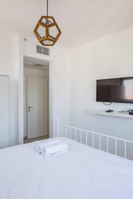O&O Group- Magical 4Br Apt With Panoramic Sea View Bat Jam Zewnętrze zdjęcie