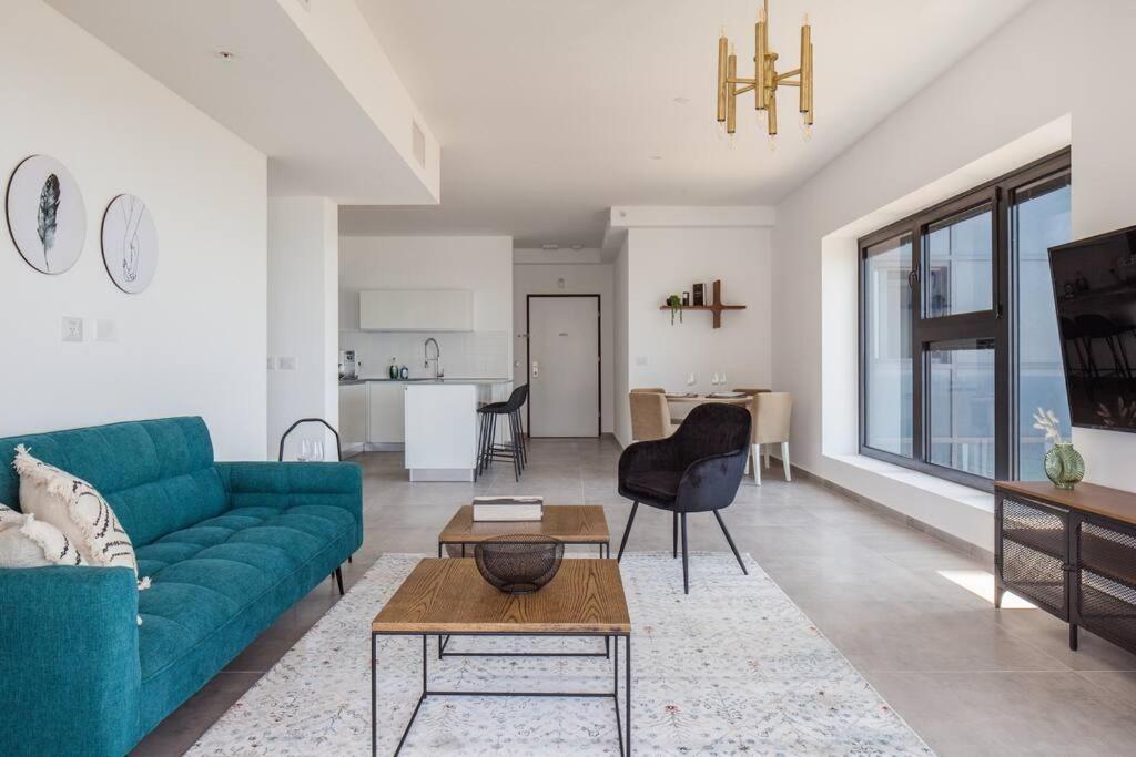 O&O Group- Magical 4Br Apt With Panoramic Sea View Bat Jam Zewnętrze zdjęcie